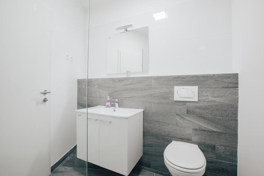 Apartment Center - Kersnikova ليوبليانا المظهر الخارجي الصورة